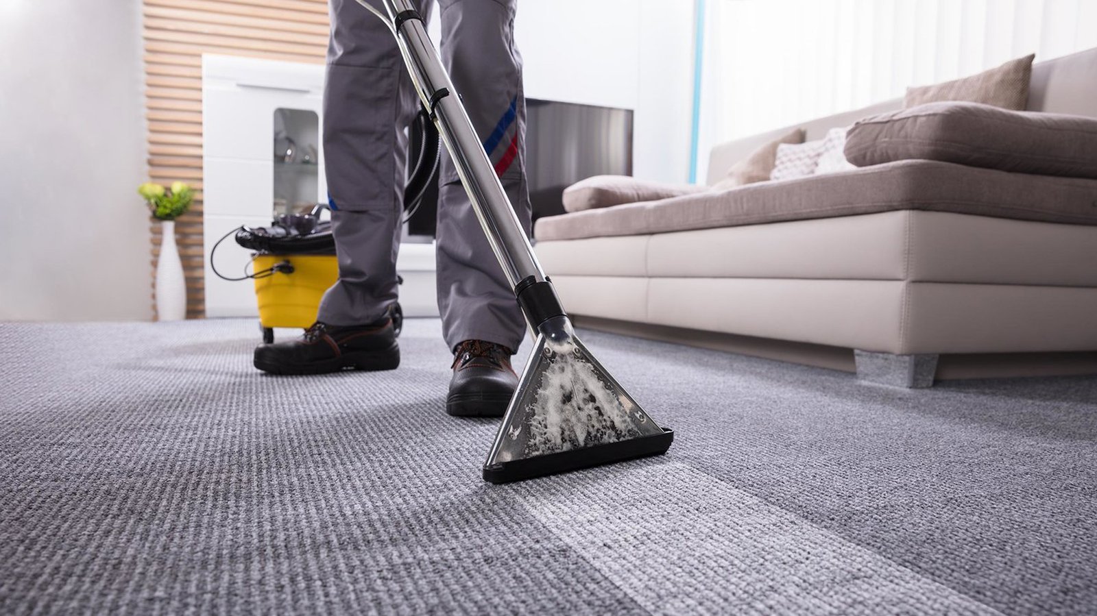Carpet cleaning in dubai